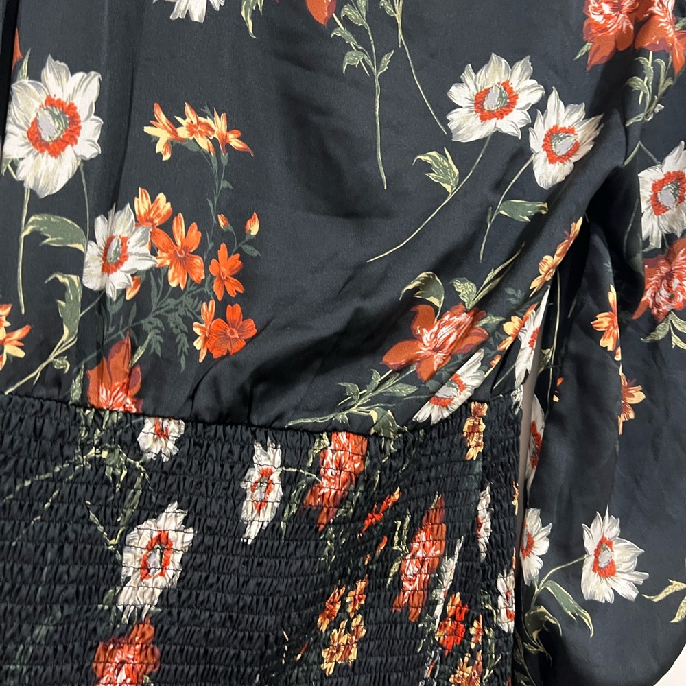 Floral Long Sleeve, short black dress with floral designer,  – Size M - Picture 8 of 11